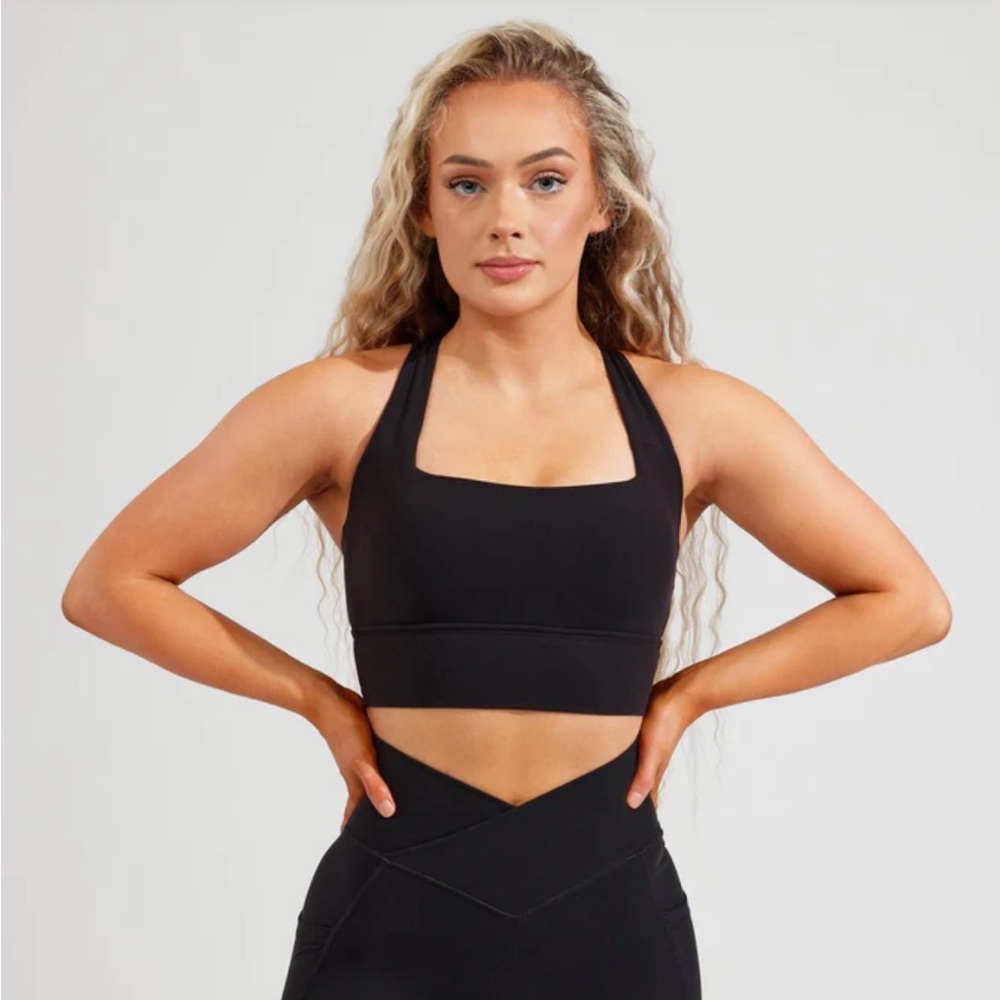 Buffbunny Revolution Sports Bra
